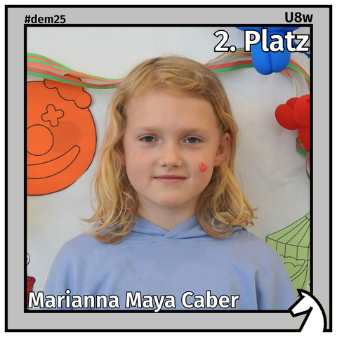 Zu sehen ist der Zweitplatzierte der U8w, Marianna Maya Caber, in einem silbernen Rahmen